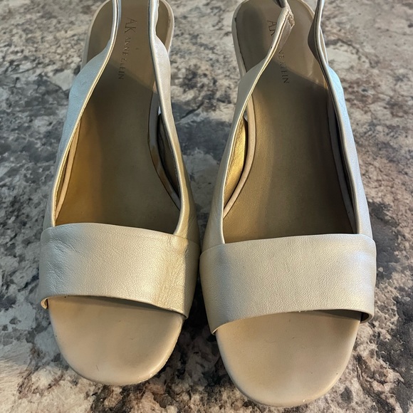 Anne Klein, Gold leather, Wedge Sandals - Picture 4 of 4